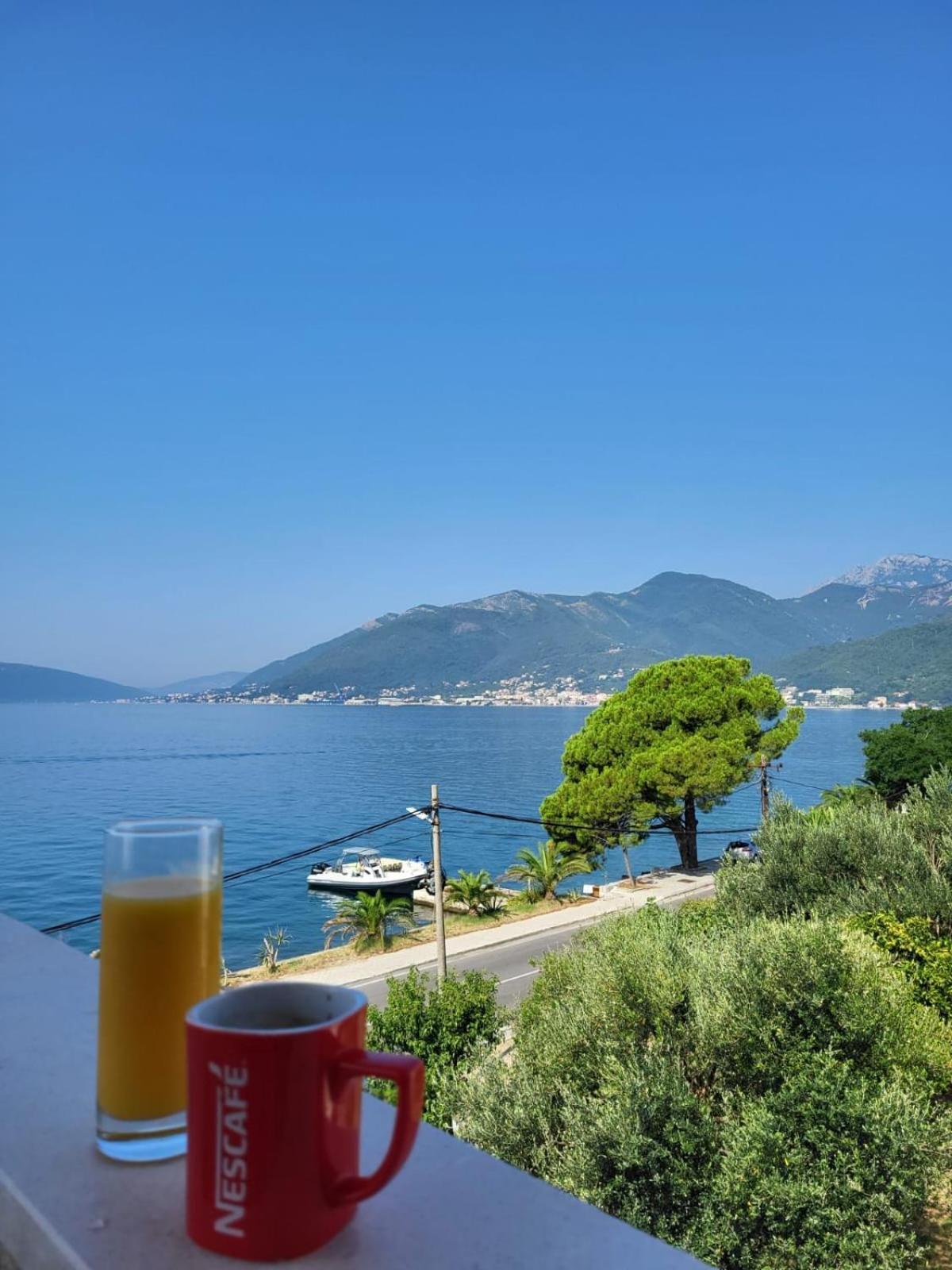 Matkovic Residence Tivat Exteriör bild