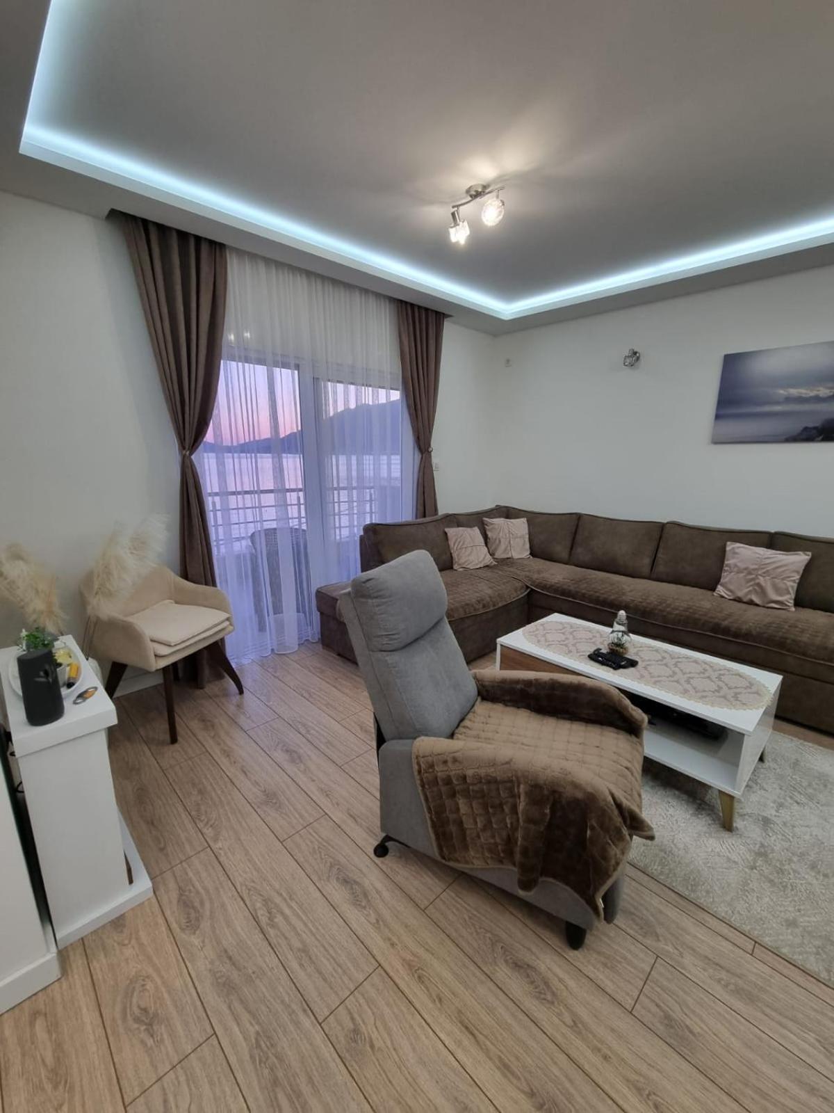 Matkovic Residence Tivat Exteriör bild