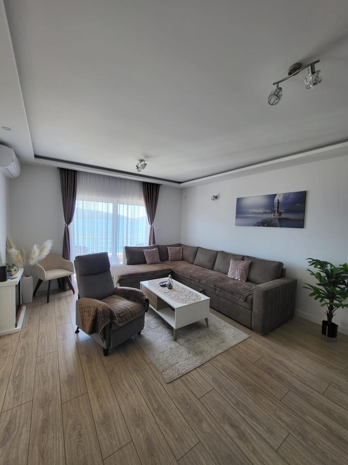 Matkovic Residence Tivat Exteriör bild